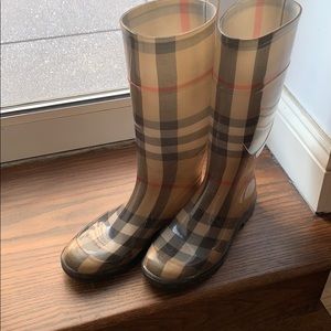 Burberry Rainboots
